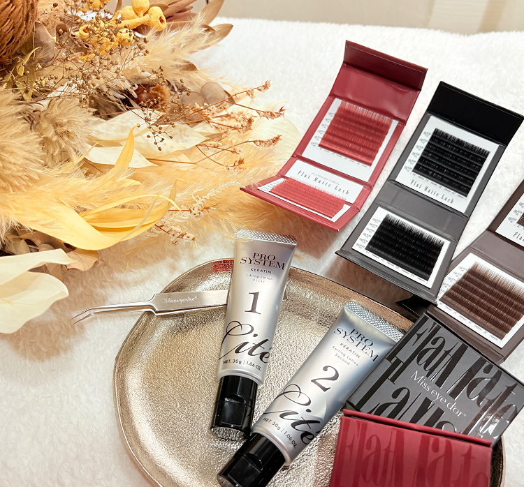 まつ毛パーマ施術に使用するツール一式