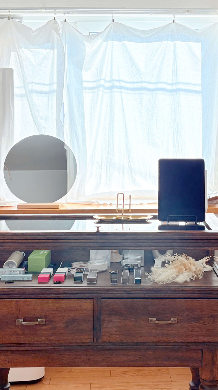 ナチュラルテイストのカウンター